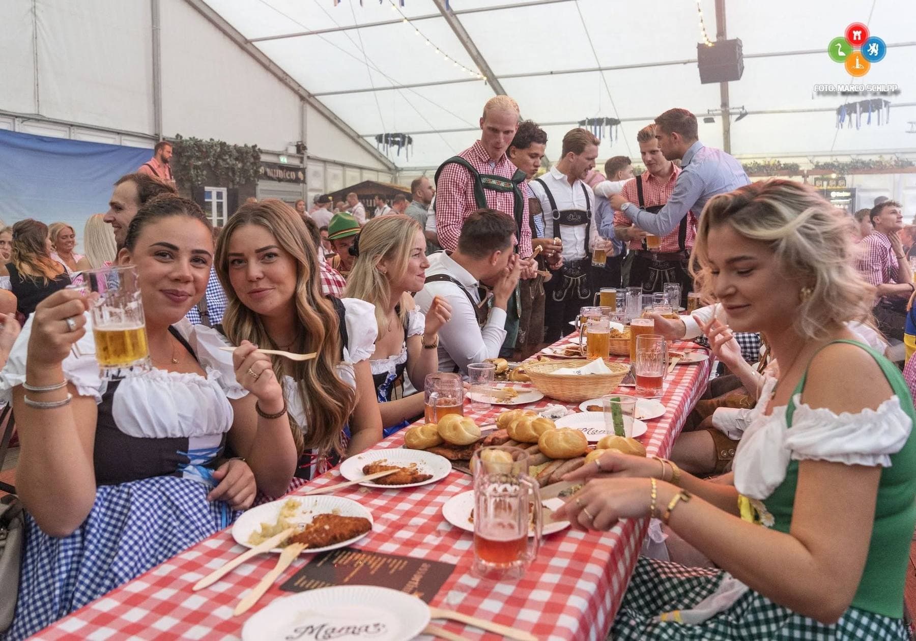 Sfeerfoto: Horeca-avond oktoberfest (besloten)